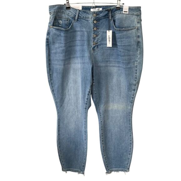 NWT JUDY BLUE Jeans Size 22 W Button Fly High Waist Raw Hem Skinny Light Wash - Picture 2 of 12